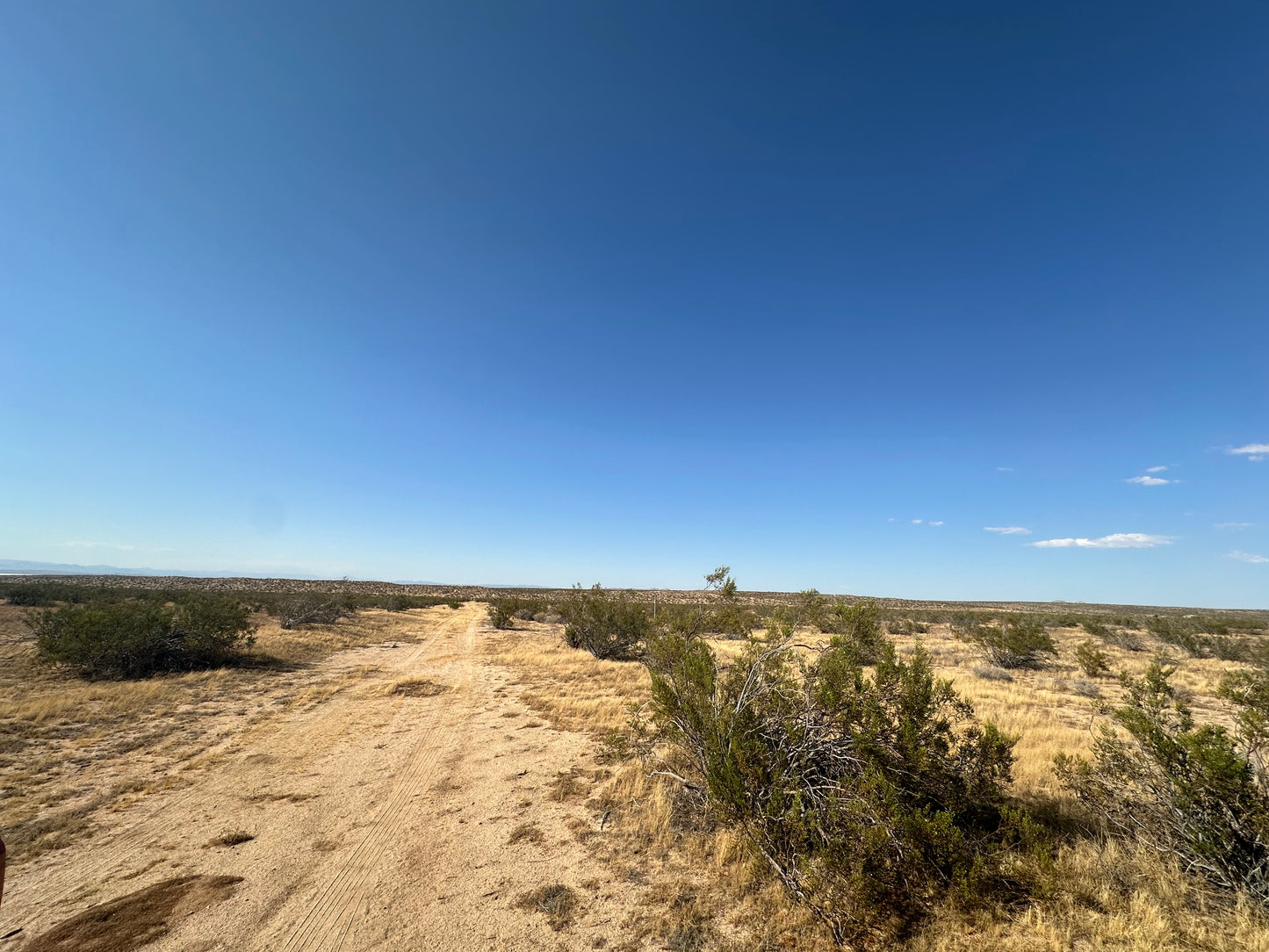 0.34 2.55 acres in hi vista SOLO 810 AL MES