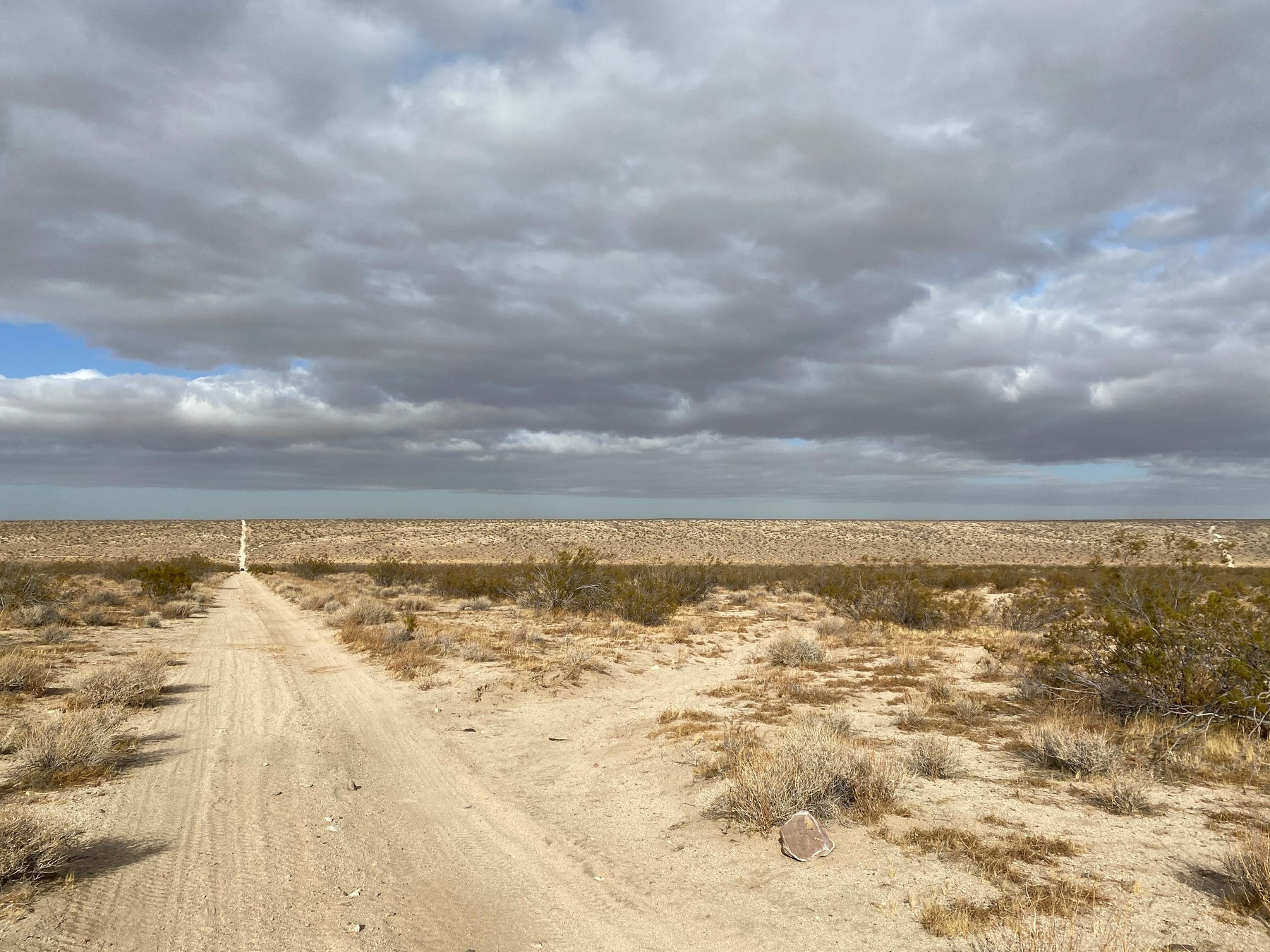 0.17 15 ACRES EN HELENDALE