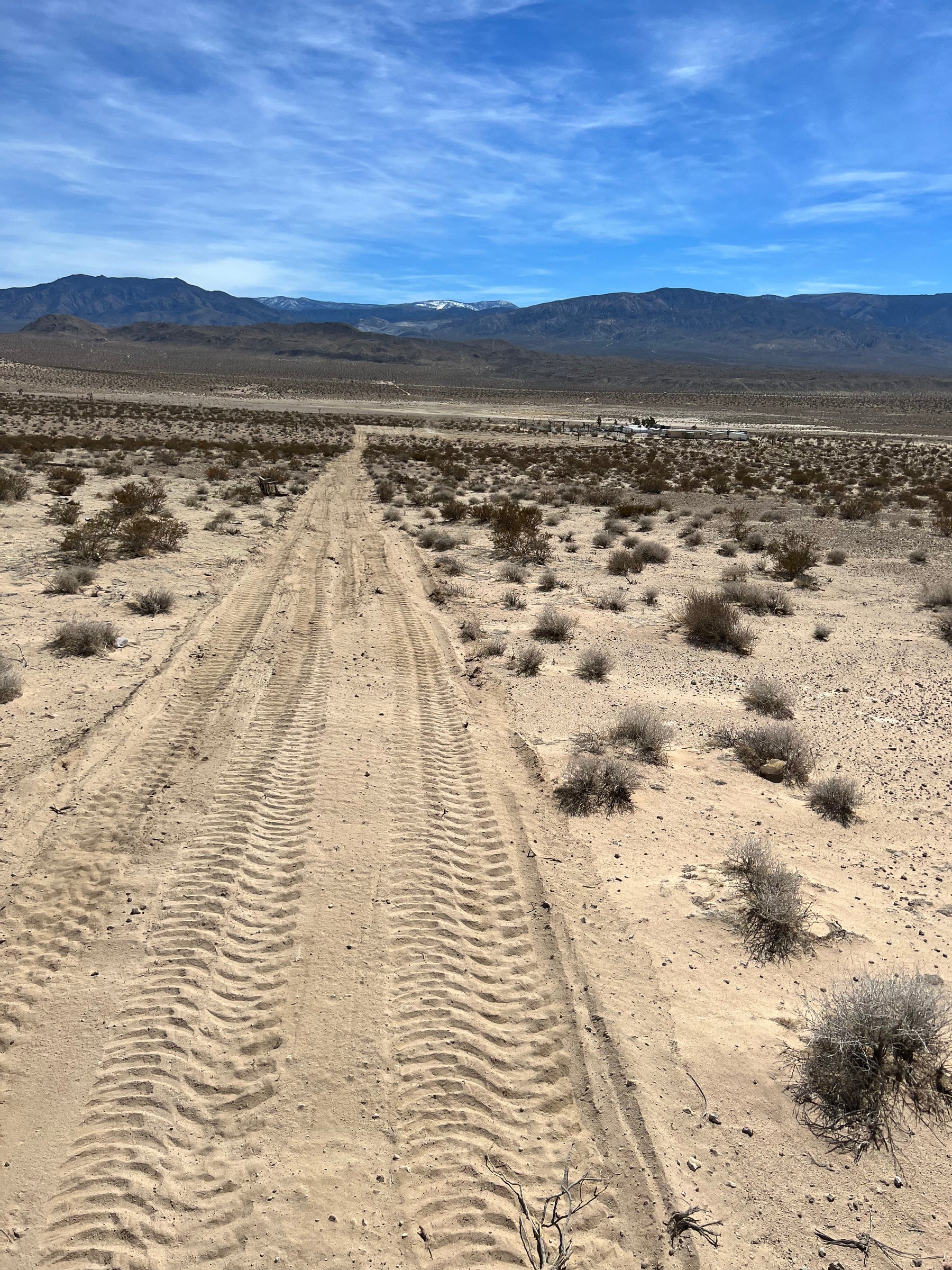0.01 Lucerne Valley 2.5 acres PIN 8022