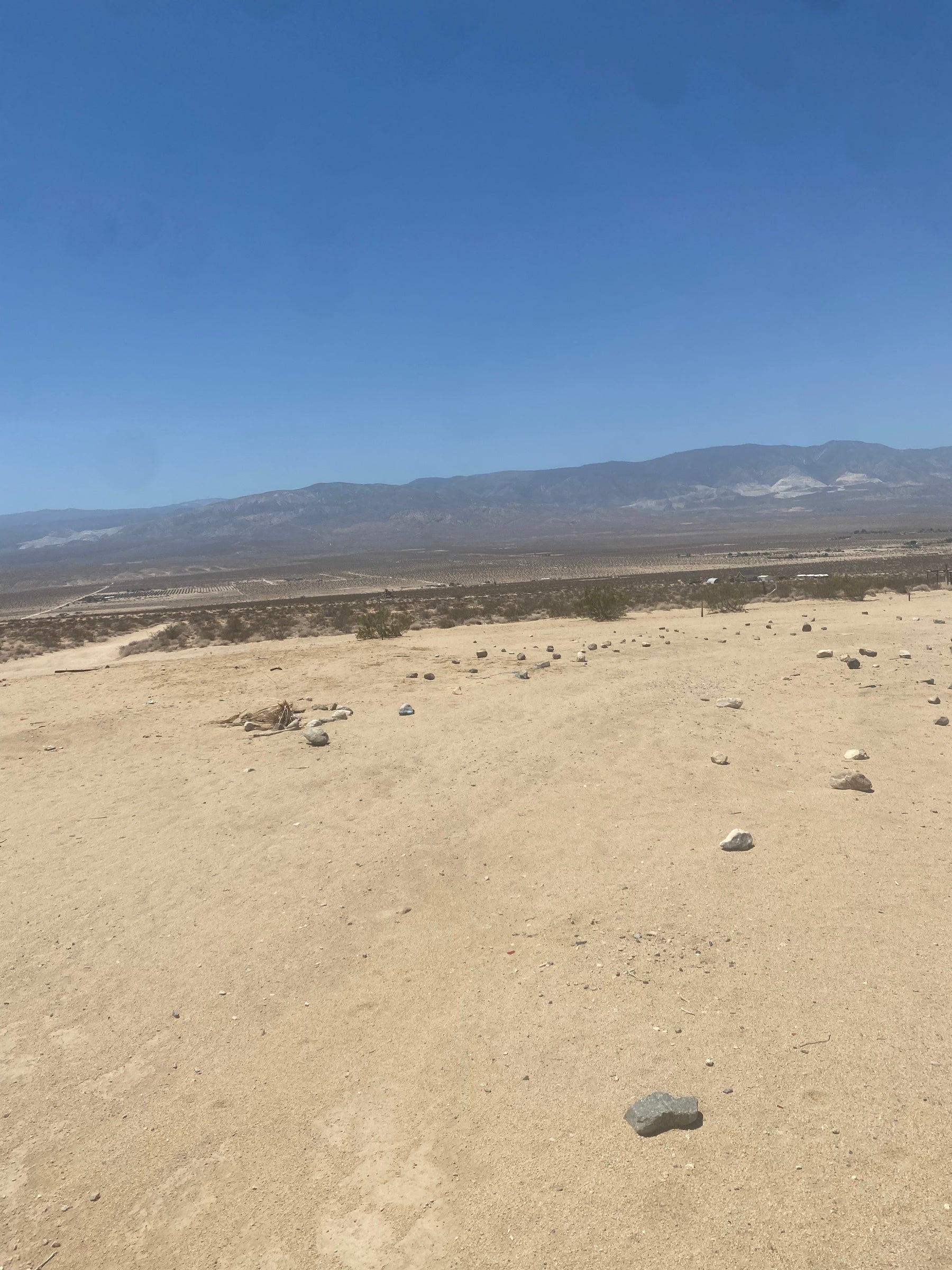0.01 Lucerne Valley 2.5 acres PIN 8022