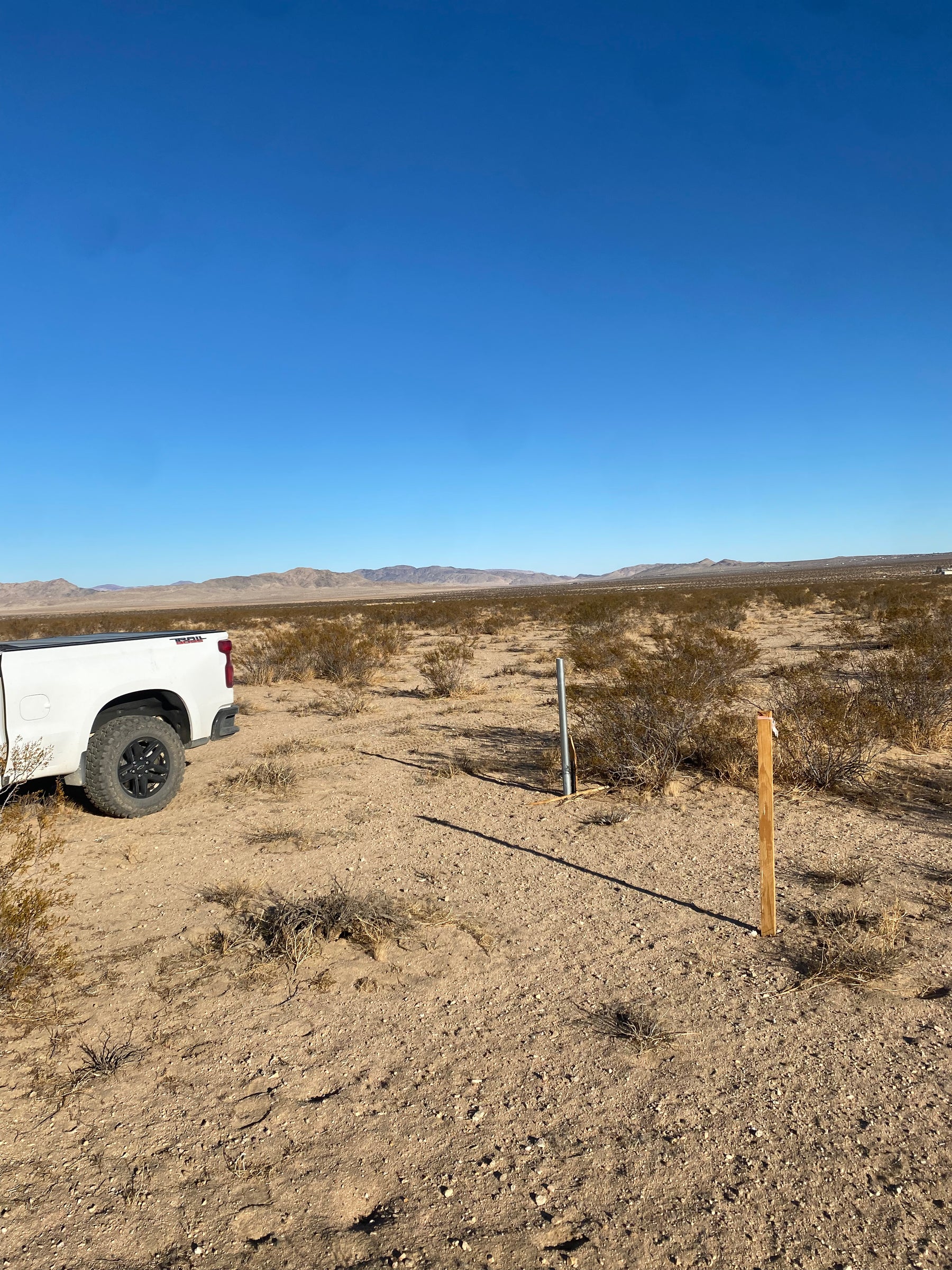 0.11 JOHNSON VALLEY 2.5 ACRES